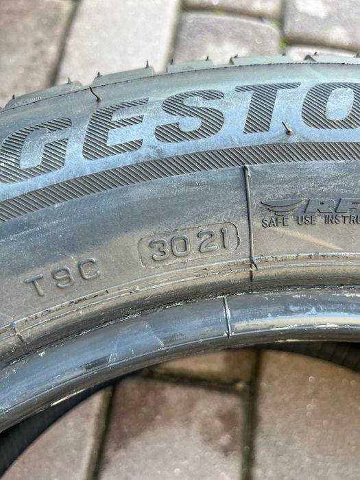 Opony Bridgestone Blizzak LM001  225/55/17 97H  7mm ROK 2023