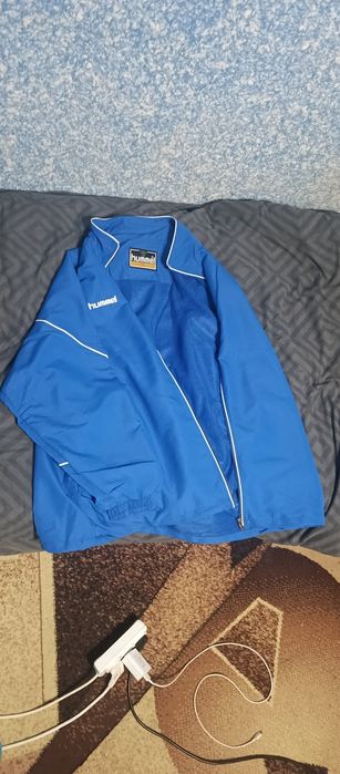 Спортивна куртка hummer