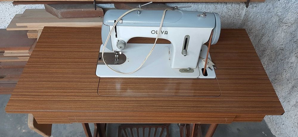 Máquina Costura Oliva CL 55