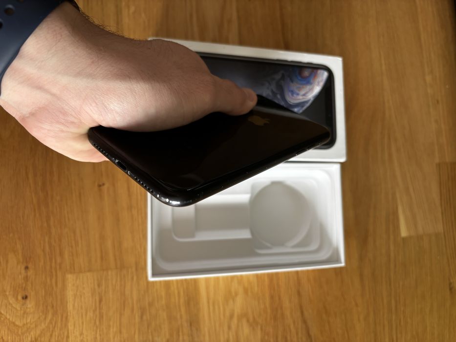 iPhone XR 64GB