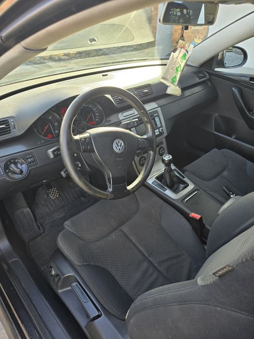 Volkswagen Passat B6