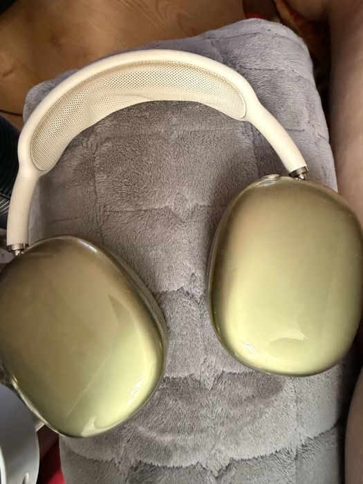 AirPods Max zielone