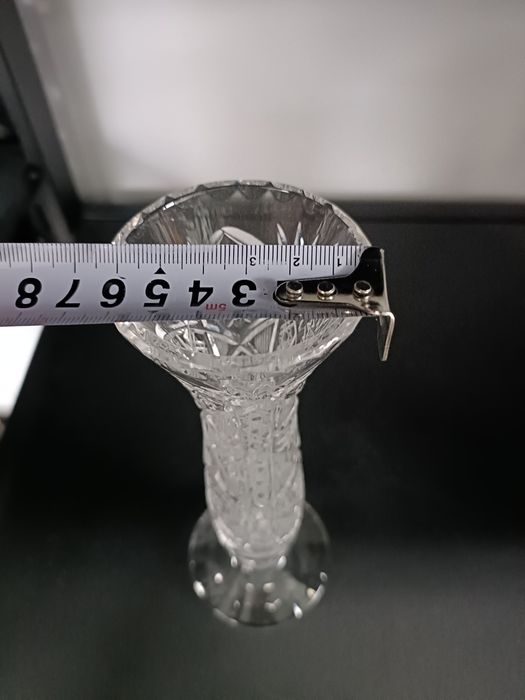 Ładny wazon kryształowy