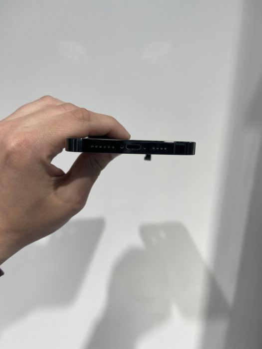 Оригінальний дисплей для iPhone 14 Pro Max Space Black