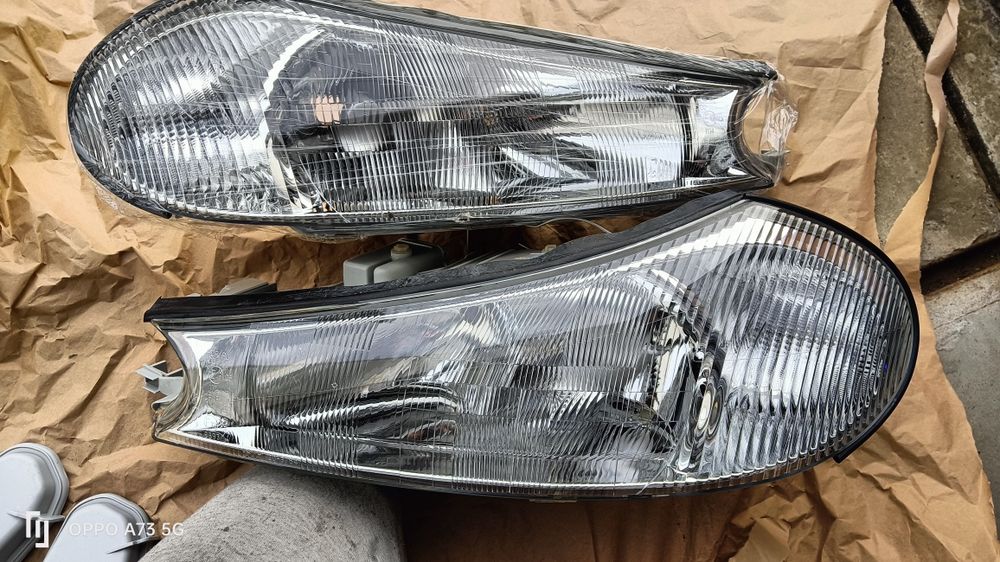 Farol Ford Mondeo ótica 1996 óptica