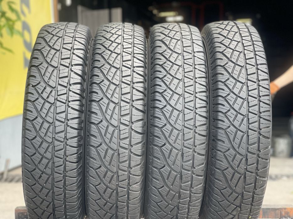 Шини всесезонні 4шт 7.5 R16C Michelin Latitude Cross