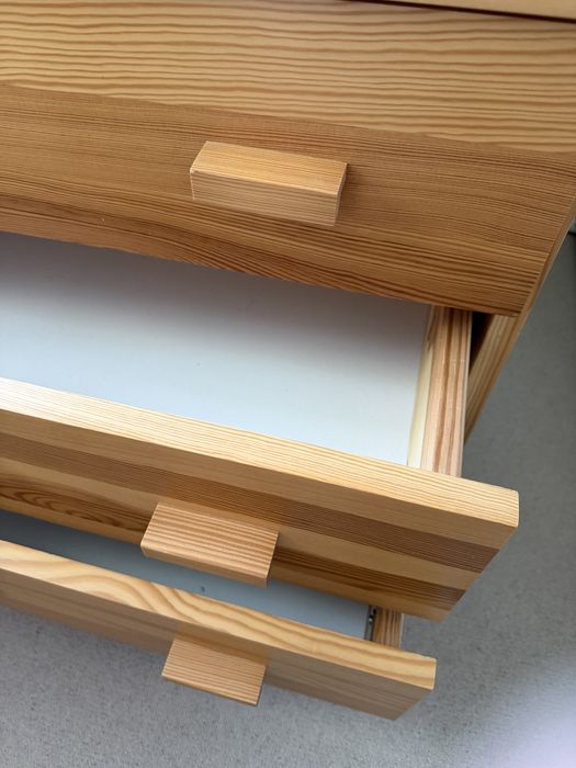 Komoda drewniana lite drewno skandynawska 74,5x79x42,5 cm