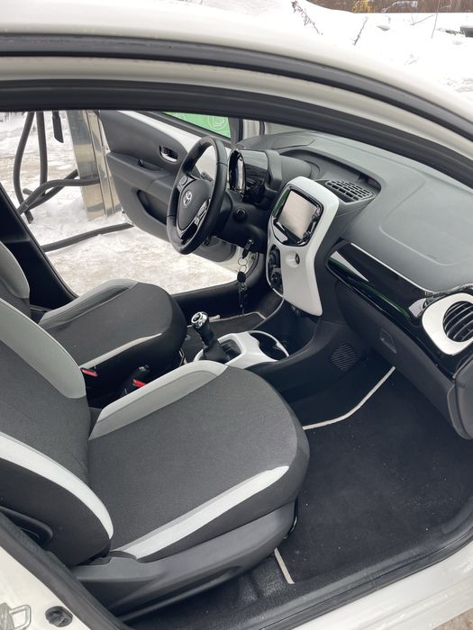 Toyta aygo 2016r 35500 km