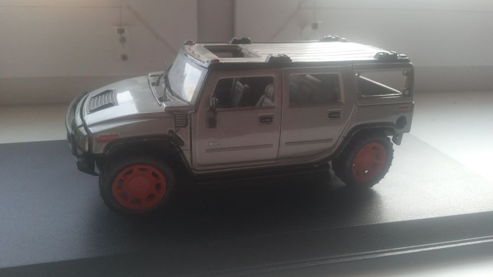 Maisto Hummer H2 Sc 1/27.