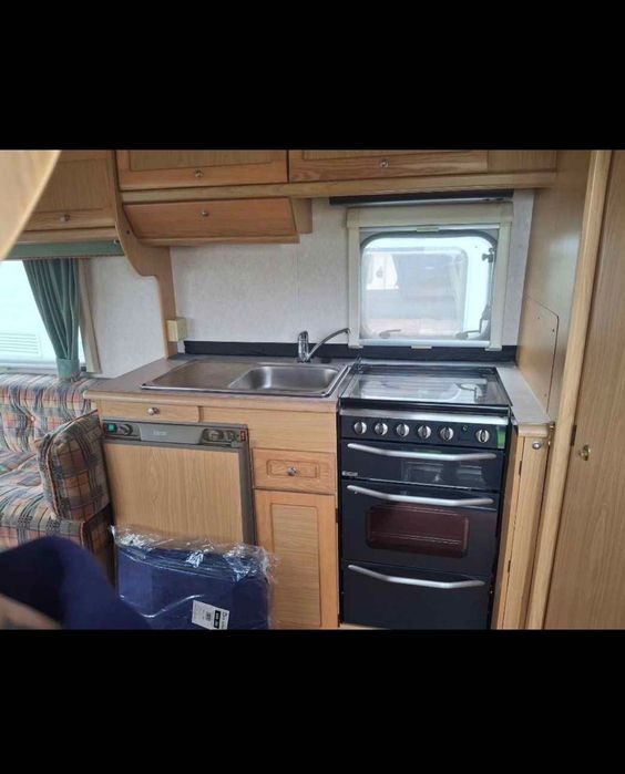 Caravana inglesa  bailey senator