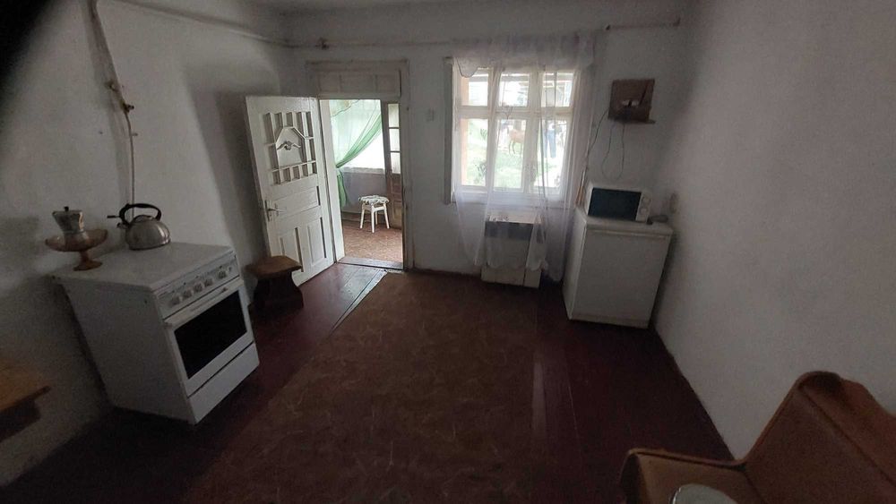 продається будинок