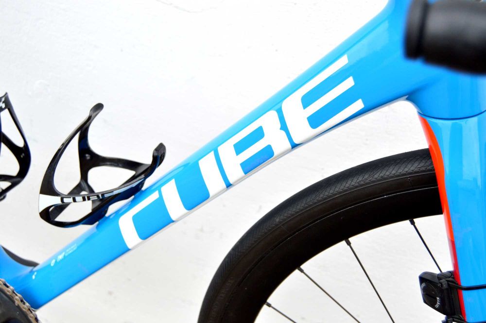 FV23% Endurance CUBE ATTAIN GTC DISC Carbon Ultegra R8000 DT Swiss 11s