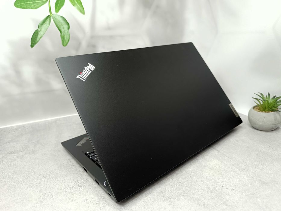 Ноутбук Lenovo ThinkPad E14 Gen 2/i5-1135G7/8GB/256M2/14"/Full HD IPS