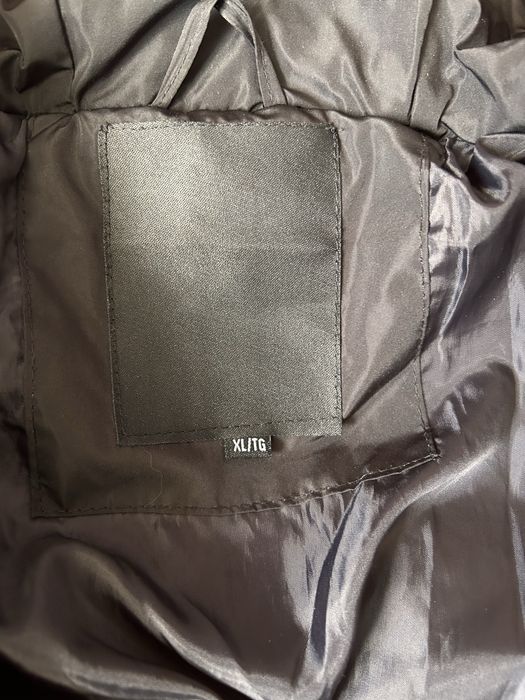 Чорна зимова куртка Nike (довга), розмір M/L. Стан гарний.