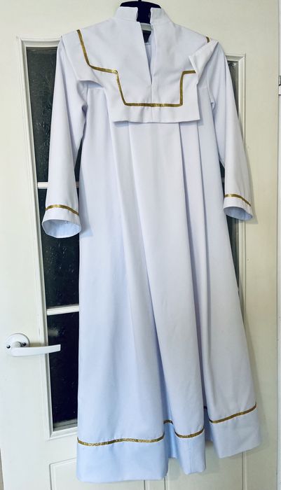 Alba komunijna dla dziewczynki