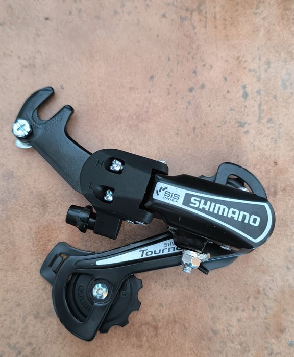 Desviador traseiro Shimano Tourney RD-TY1B