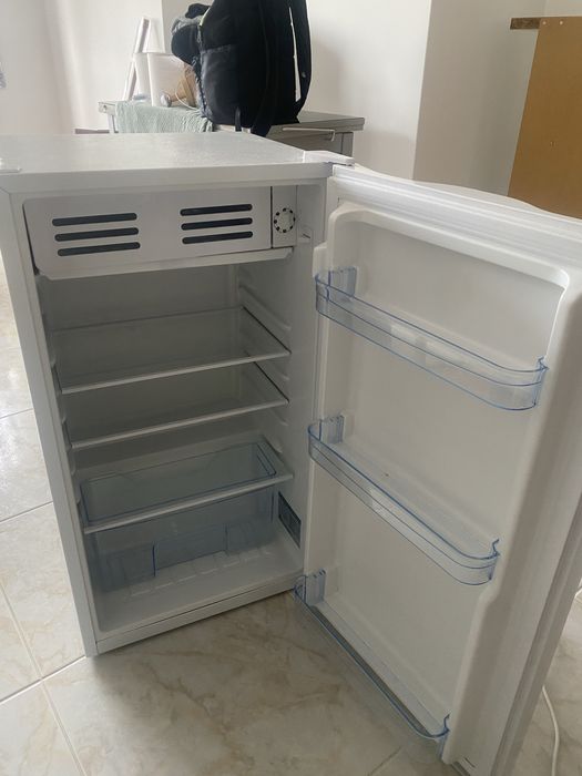 Frigororifico Mini Com Congelador Jocel JF-85