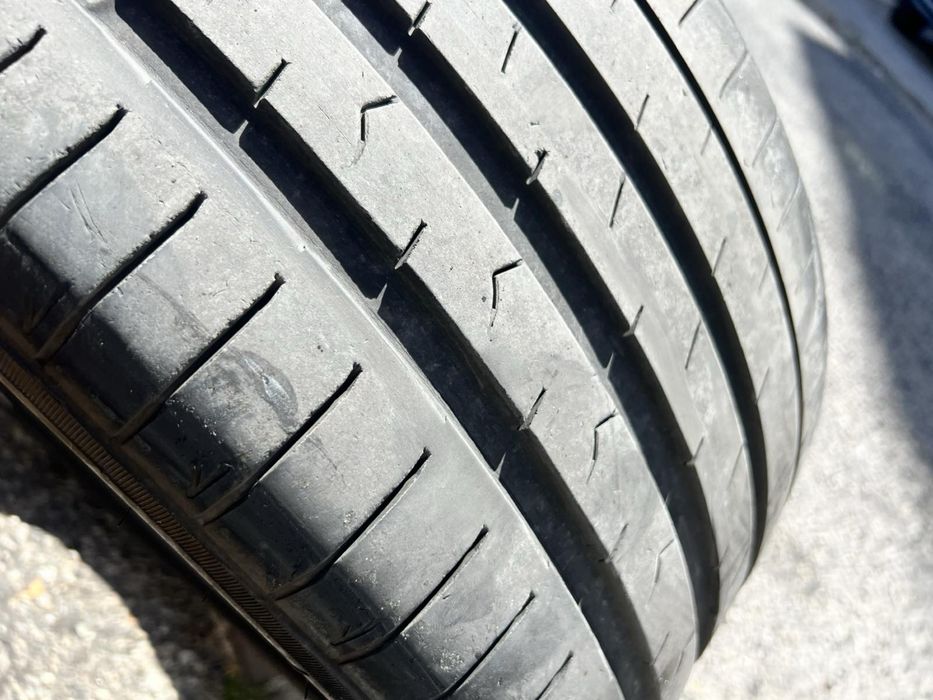 255/35/19 Toyo Tires 2 pneus