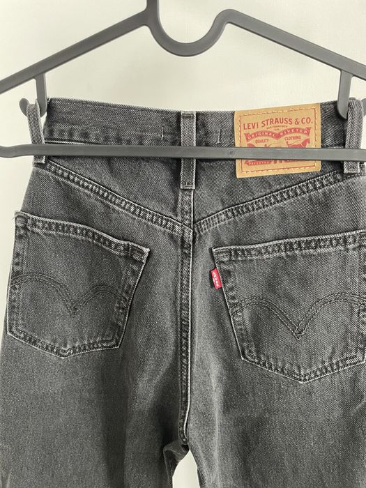 Джинси жіночі LeviStrauss&Co.