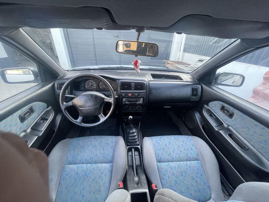 Nissan Almera SR com A/C