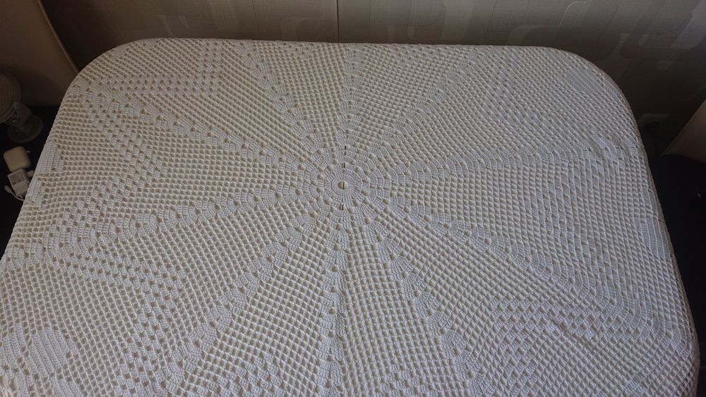 Шикарная белоснежная скатерть вязаная крючком хлопок 170#160см