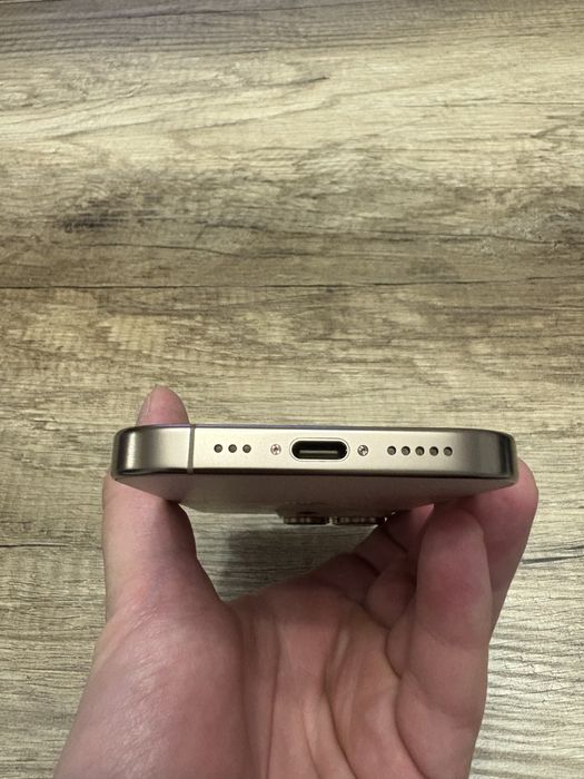 Айфон Apple IPhone 16 Pro 128 Desert Titanium, 100 АКБ!