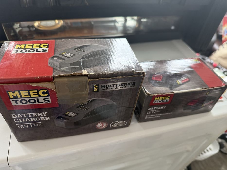 Pilarka akumulatorowa