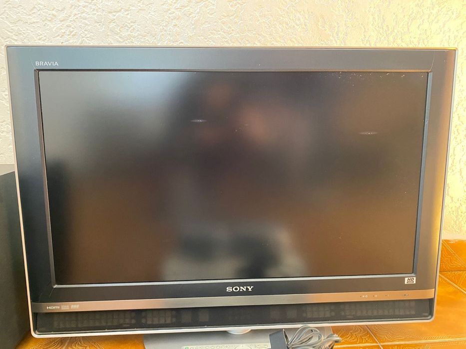 TV Sony Bravia 32” + Sistema Som Sony + DVD – Funcional