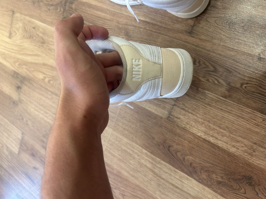 Кросівки Nike Court Vision Mid