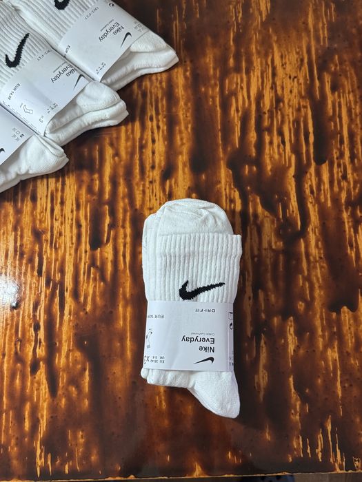 Skarpety Nike 38-42 Nowe