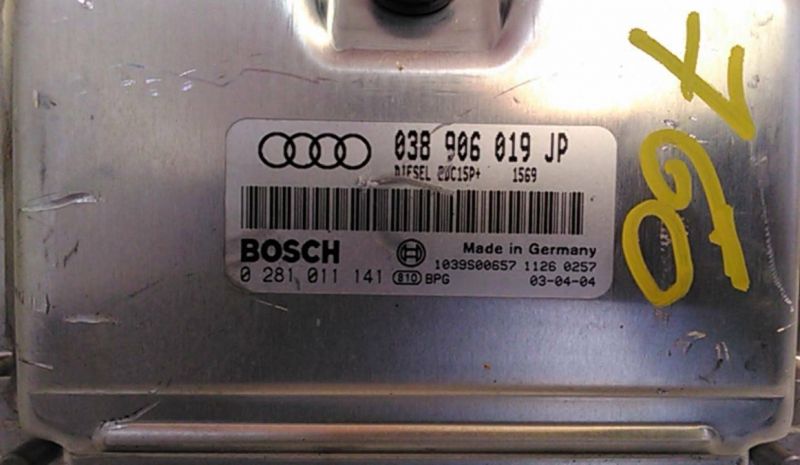 Centralina do Motor - AUDI A4 (8E2, B6) | 00 - 05