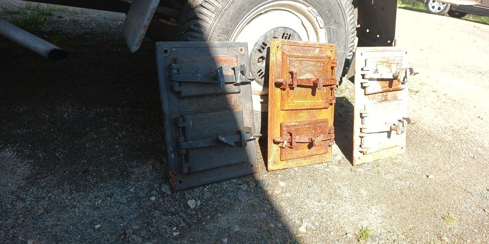 Drzwiczki do peca kaflowego