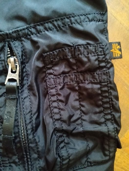 Бомбер Alpha industries MA-1