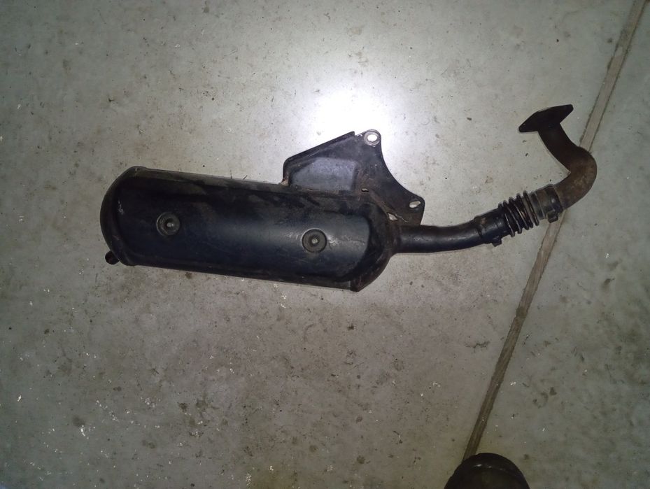 Продам на розбір скутер Suzuki let's 2old