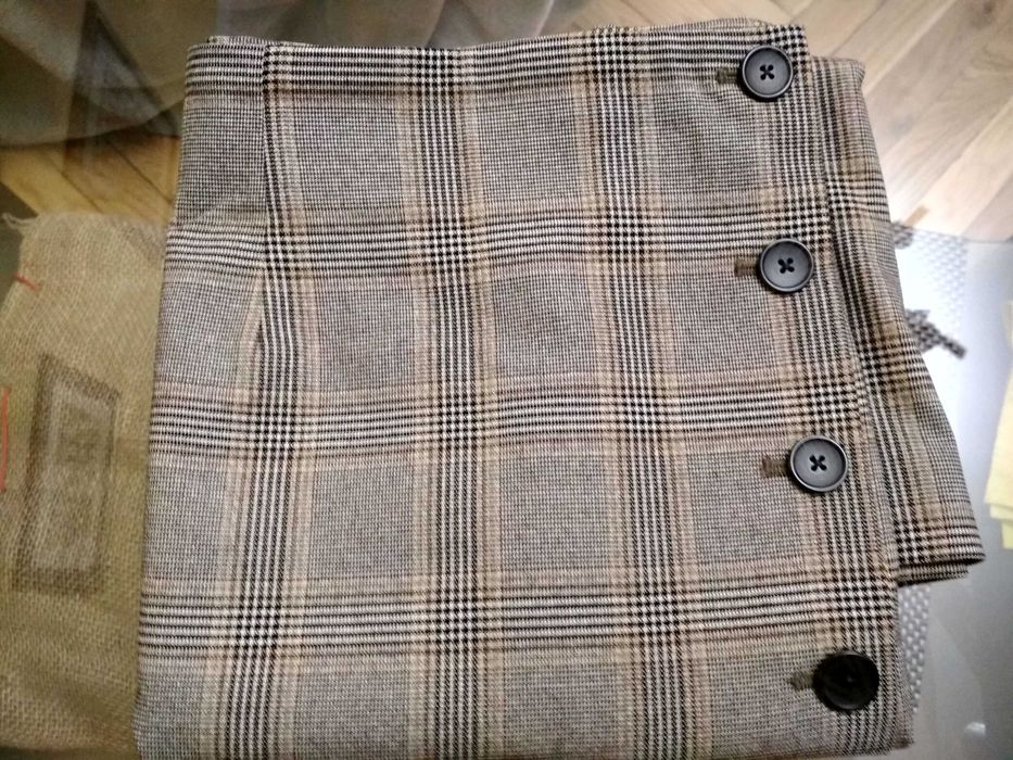 Стильная юбка на запах на подкладке Uniqlo юникло уникло