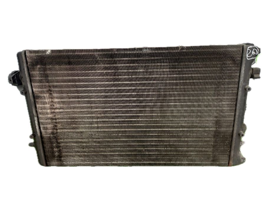 Radiador de água VOLKSWAGEN Golf IV (1J1)