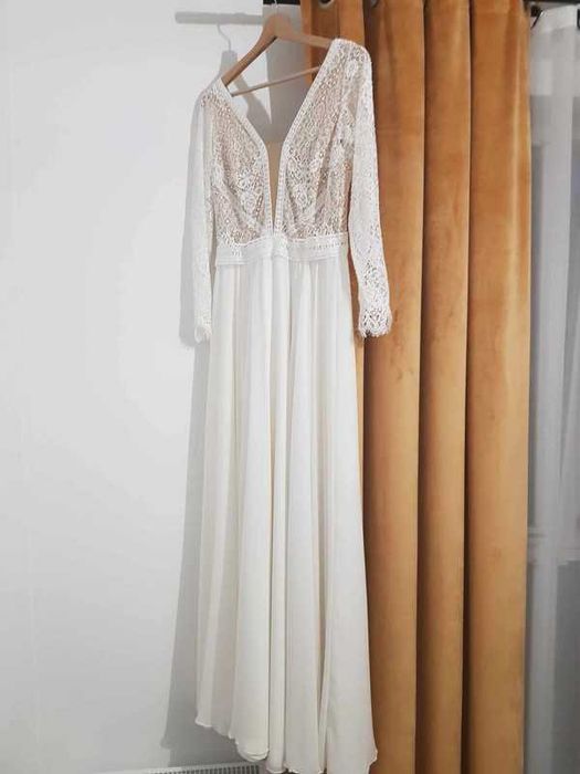 Suknia ślubna ozmiar s/m