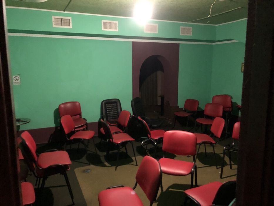 Продається комерційне приміщення  на бульварі Д. Галицького