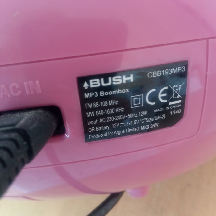 Радио , бумбокс Bush