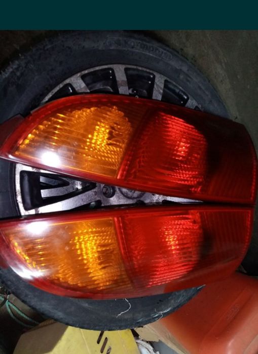 Farolim Ford focus 1.8 tddi