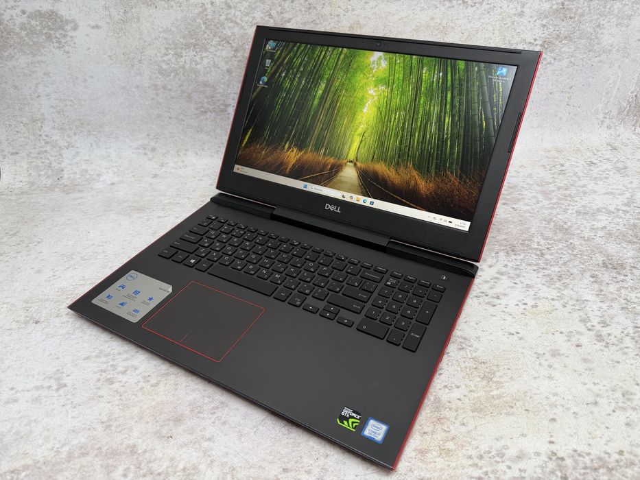 Dell G5 5587 / i7-8750H 4.10 GHz / 16 GB RAM / 1 TB SSD / GTX 1060 6GB / 15.6 FHD IPS / Win 11 Pro