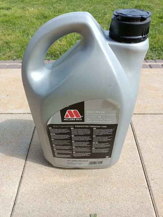 Millers XF premium olej silnikowy 0W40 5L