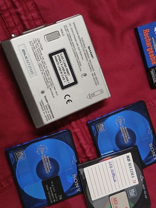 Leitor Minidisc Sharp antigo