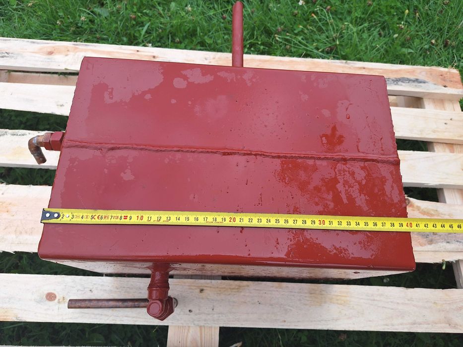 Naczynie przelewowe, wyrównawcze