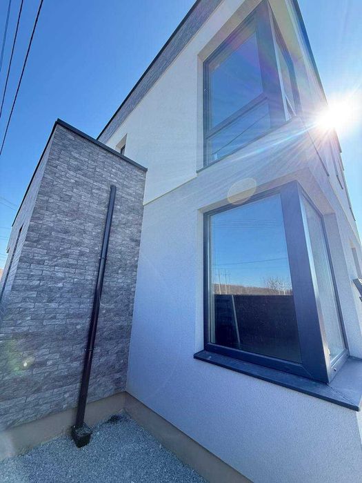 Продаж котеджів у Бірках