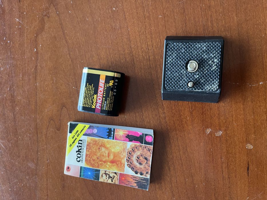 Nikon F 601 M com flash , mala e acessorios