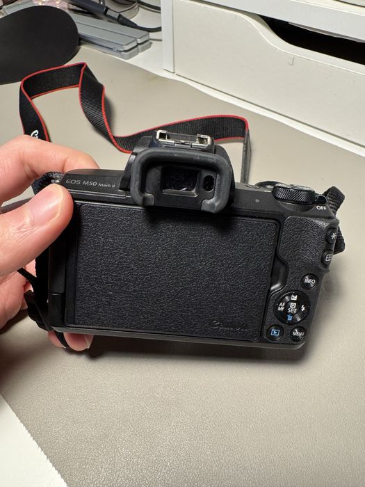 Canon EOS M50 Mark ii + Kit Lens + Acessorios