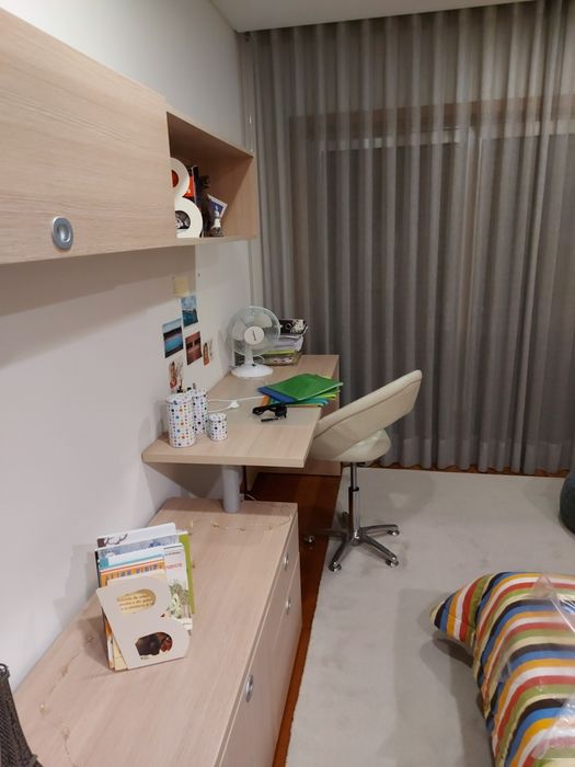 Carpete cinza pelo raso