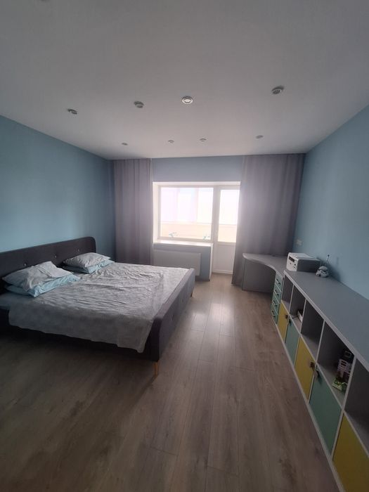 Продаж 3-х кімнатної квартири р-н 5 школи
