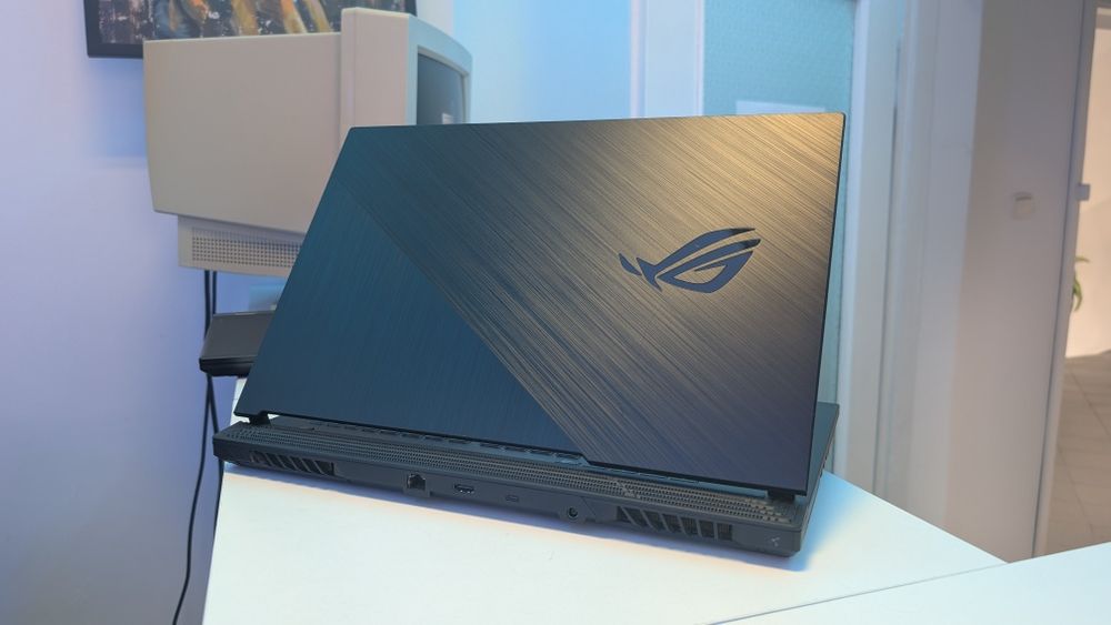 Laptop ASUS ROG Strix G531GW i9-9980HK/32Gb/RTX2070/512Gb